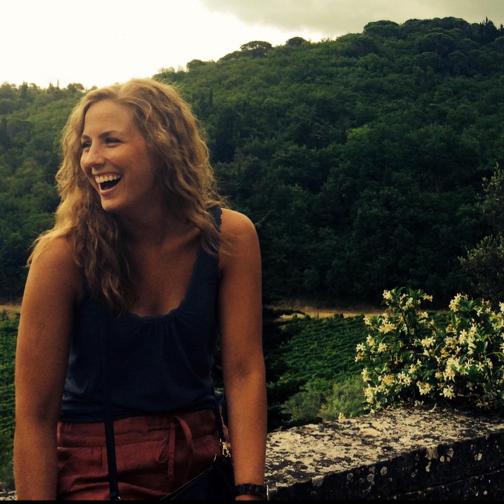 Meet your Posher, Abbey